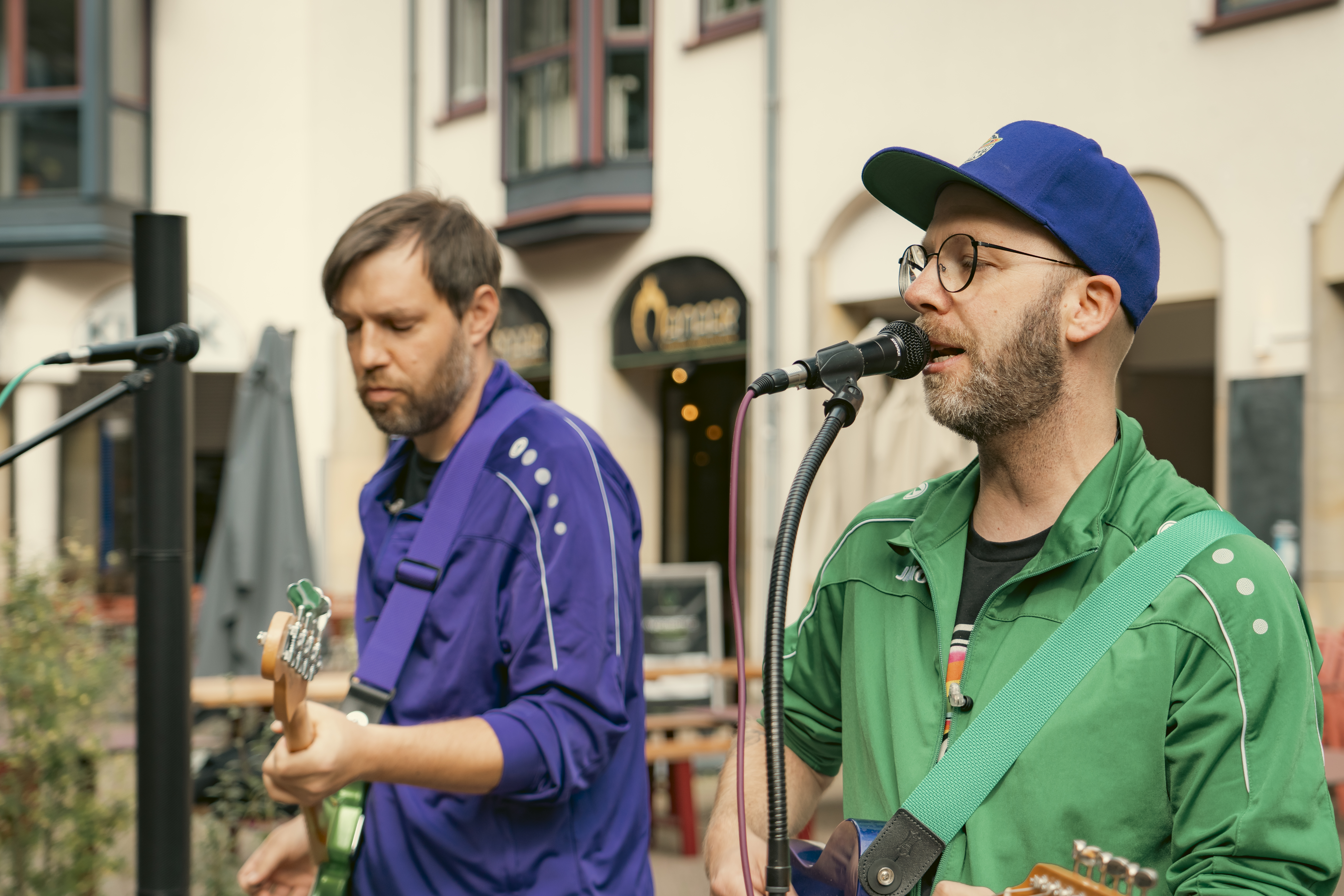 Band singt