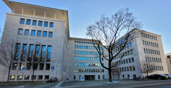 Technisches Rathaus Bielefeld Frontansicht