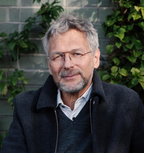 Foto des Referenten Dr. Volker Weiß